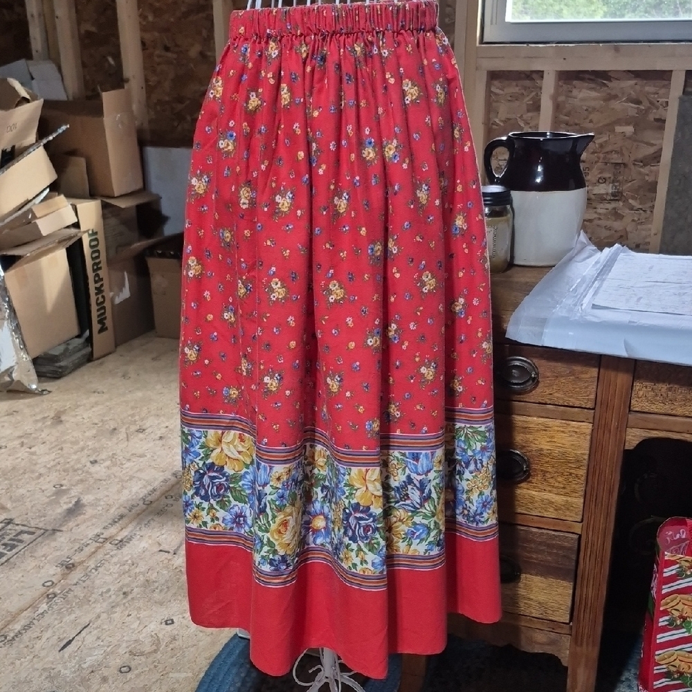 Vintage Handmade Floral Reddish Orange Skirt - Picture 1 of 10